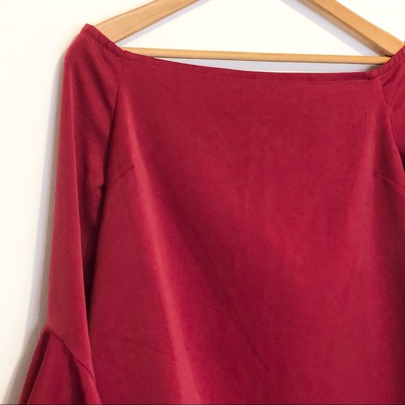 NWT English Factory Red Bell Sleeve Blouse Sz M - Picture 3 of 11